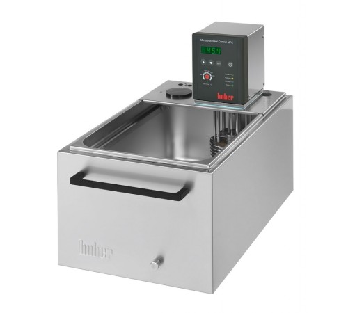 Термостат нагревающий Huber MPC-225B,с металлической ванной, объем ванны 25л. Термостат нагревающий Huber MPC-225B,с металлической ванной, объем ванны 25л.