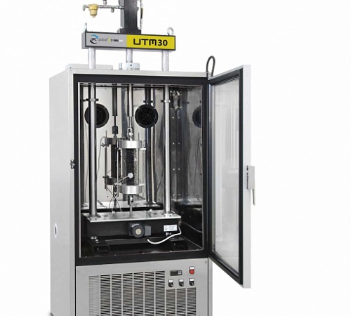 UTM-30. Большая камера, 30 кН, -50…+80 С